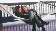 The Limey – L-R: Adhara (Amelia Heinle), Valentine (Peter Fonda)