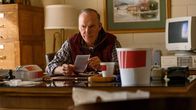Dopesick – Will nur das Beste für seine Patienten: Michael Keaton als Dr. Samuel Finnix