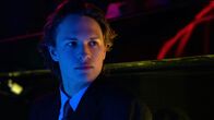 Tokyo Vice – Jake (Ansel Elgort) taucht in das Nachtleben ein.