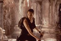 Lara Croft: Tomb Raider – Lara Croft (Angelina Jolie)