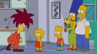 Die Simpsons – Lisa (2.v.l.) hat durch eigene Forschungen herausgefunden, dass gentechnisch veränderte Lebensmittel gar nicht so schlimm sind, wie alle immer behaupten. Darum darf sie mit Bart (3.v.l.), Homer (r.), Marge (2.v.r.) und Maggie (3.v.r.) das Forschungszentrum der Firma Monsamo besuchen, dessen Chef zu ihrer großen Überraschung Tingeltangel-Bob (l.) ist ...