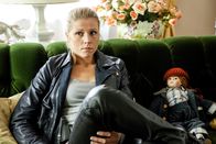 Janus – Franziska Weisz (Cara Horvath).