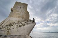Die abenteuerliche Weltreise des Magellan – Das Denkmal für "Heinrich den Seefahrer" im Stadtteil Belém der portugiesischen Hauptstadt Lissabon