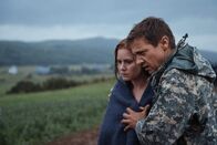 Arrival – Das Erlebte begreifen: Linguistin Louise (Amy Adams) mit ihrem Kollegen Ian (Jeremy Renner)