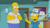 Die Simpsons – Homer (l.); Bart (r.)