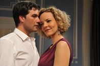 Sturm der Liebe – Konstantin (Moritz Tittel, l.); Natascha (Melanie Wiegmann, r.)