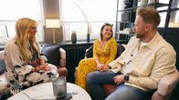 Das Haus am Meer – Natascha (m.) und Christian möchten ihren Hochzeitstanz nachholen.