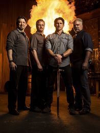 Wettkampf der Waffenschmiede – L - R: Doug Marcaida, Jay Neilson, Wil Willis, David Baker