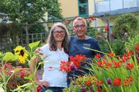 Mein leckerer Garten – Hobbygärtner Jürgen Mees (re.) mit seiner Frau Susanne.