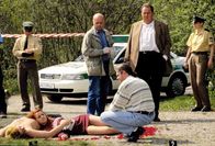 Der Bulle von Tölz – (v.li.) Florian Münzer, Nino Korda, Ottfried Fischer.