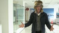 SMS - Schwanke meets Science – Warm anziehen musste sich Karsten Schwanke beim Besuch der Eisbohrkernforscher am Alfred-Wegener-Institut für Polar- und Meeresforschung (AWI) in Bremerhaven.
