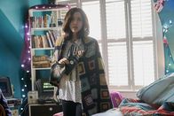 Man Seeking Woman – Lucy (Katie Findlay)