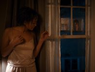 The Boy Next Door – Claire Peterson (Jennifer Lopez)