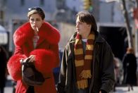 Igby! – Als er die Gegenwart seiner Familie nicht mehr ertragen kann, flüchtet Igby (Kieran Culkin, r.) zu seinem Onkel, in ein komfortables Loft. Dessen Mätresse (Amanda Peet, l.) zeigt reges Interesse an dem Frischfleisch ...