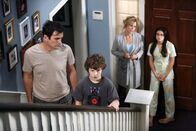 Modern Family – Ty Burrell, Nolan Gould, Julie Bowen, Ariel Winter