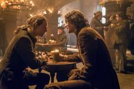 Outlander – (v.li.) César Domboy (Fergus Claudel Fraser), John Bell (Ian Murray, jung).