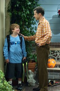 Two and a Half Men – Two and a Half Men (2004)