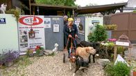 Nachbarschaftsstreit – Frau Alberndorfer
