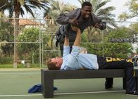 Der Knastcoach – Der Knastcoach übernimmt: Kevin Hart als Darnell (oben), Will Ferrell als James