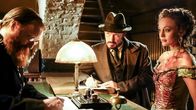 Ripper Street – (v.l.): Artherton (David Wilmot), Drake (Jerome Flynn) und Lady Vera Montacute (Laura Haddock)