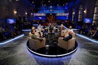 Nachtcafé – v. li. Max Kugel, Wilson Gonzalez Ochsenknecht, Brigitte Becker, Michael Steinbrecher, Tine Wittler, Boris Cecez und Prof. Dr. Wilhelm Schmid.