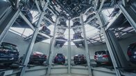 Great Inventions - Meilensteine der Technik – Great Inventions – Meilensteine der Technik Aufzüge Vertikaler Parking-Lift Kopie Copyright: SRF/ZDF Studios