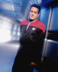 Star Trek - Raumschiff Voyager – Commander Chakotay (Robert Beltran).