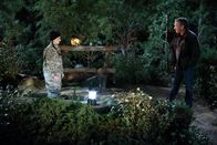 Last Man Standing – Schon immer steht Mike (Tim Allen, r.) seiner Tochter Eve (Kaitlyn Dever, l.) mit Rat und Tat zur Seite ...