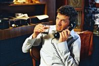 Cappuccino zu dritt – Jan (Kai Wiesinger) wird in Italien nicht mit offenen Armen empfangen. Die Schwierigkeiten beim geplanten Umbau der Villa Liberta werden immer größer.