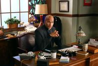 The Middle – Reverend Deveaux (Keegan-Michael Key)