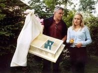 Mutter wider Willen – Karl Wolff (Michael Greiling) versucht alles, um seine Verlobte Sonja Arnold (Anica Dobra) zurückzugewinnen.