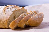 Dankebitte - Natürlich selbstgebacken – macro picture of slised fresh-baked bread