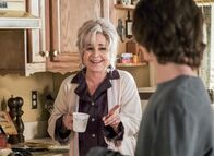 Young Sheldon – Annie Potts (Constance 'Meemaw' Tucker), Montana Jordan (George Cooper Jr.).