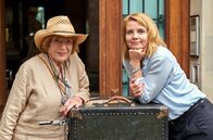 Hotel Heidelberg – ARD Degeto HOTEL HEIDELBERG - KINDER, KINDER! Uhr im ERSTEN. Annette Kramer (Annette Frier) hat die Führung im Hotel Heidelberg von ihrer Mutter Hermine Kramer (Hannelore Hoger) übernommen