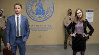 All Rise - Die Richterin – Mark Callan (Wilson Bethel, l.); Samantha Powell (Audrey Corsa, r.)