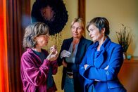 SOKO Linz – (v.li.): Erika Kreuzinger (Karola Niederhuber), Biggi Obergschwendter (Angelika Niedetzky), Joe Haizinger (Katharina Stemberger).