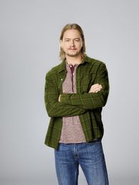 Last Man Standing – (4. Staffel) - Im Outdoorladen "Outdoor Man" muss Kyle (Christoph Sanders) für Ed und Mike die Dinge erledigen, die sonst keiner bereit ist zu tun ...