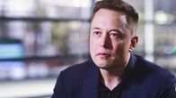 Elon Musk - Genie und Wahnsinn – 2008 hat Musk sein gesamtes Vermögen in die Unternehmen SpaceX und Tesla gesteckt. Dann kommt die Finanzkrise.
