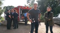 Lucifer – Marcus (Tom Welling, l.); Chloe (Lauren German, r.)
