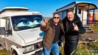 Der Camping-Check – Friso Richter und Lukas Lowack (re.) besuchen die Caravan Motor Touristik Messe (CMT) in Stuttgart.