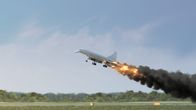Mayday - Alarm im Cockpit – Das Triebwerk der Concorde zündet, als sie abhebt. (Kredit: Cineflix)