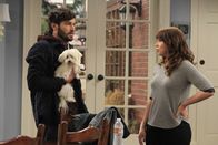 Last Man Standing – Ryan (Jordan Masterson, l.); Kristin (Amanda Fuller, r.)