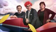 Zimmer frei! – Christine Westermann und Götz Alsmann (Mitte) mit ihrem Gast Klaas Heufer-Umlauf ("Joko und Klaas").