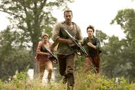 Die Bestimmung - Insurgent – L-R: Tris (Shailene Woodley), Four (Theo James) und Caleb (Ansel Elgort)