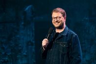 Till Reiners' Happy Hour – Zu Gast bei Till Reiners: Stand-Up-Comedian Maxi Gstettenbauer