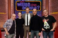Wer weiß denn sowas? – v.r.).