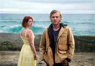 Beast – Moll (Jessie Buckley) und Pascal (Johnny Flynn)