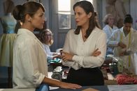Velvet – Ana Rivera (Paula Echevarría, l.); Doña Blanca (Aitana Sánchez-Gijón, r.)