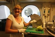 Verrückt nach Fluss – Hotelpraktikantin Jenny Müller in der Boardküche auf der "Swiss Gloria".