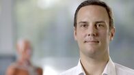 Die Bewegungs-Docs – Die Bewegungs-Docs Arbeitet an der Medizinischen Hochschule Hannover: Dr. Christian Sturm ist Facharzt für Orthopädie und Unfallchirurgie sowie für Physikalische und Rehabilitative Medizin.